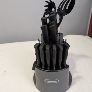 Farberware Black Knife And Kitchen Tool Set with Rotating Block